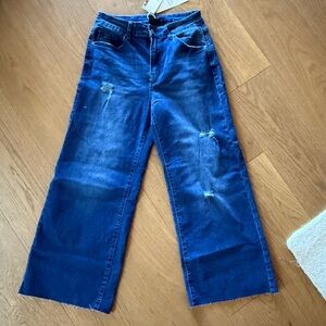 Stylish Blue Wide-Leg Jeans